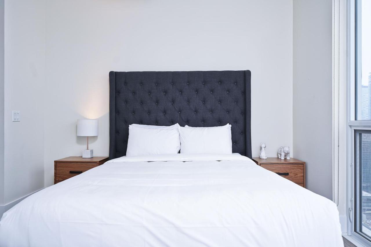 טורונטו The Atmosphere Boutique Suites מראה חיצוני תמונה